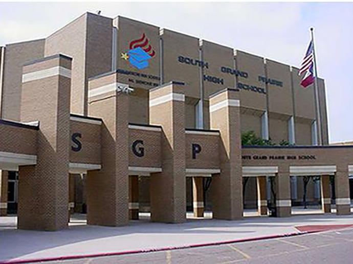 Grand Prairie ISD cancels musical over female student in male lead role